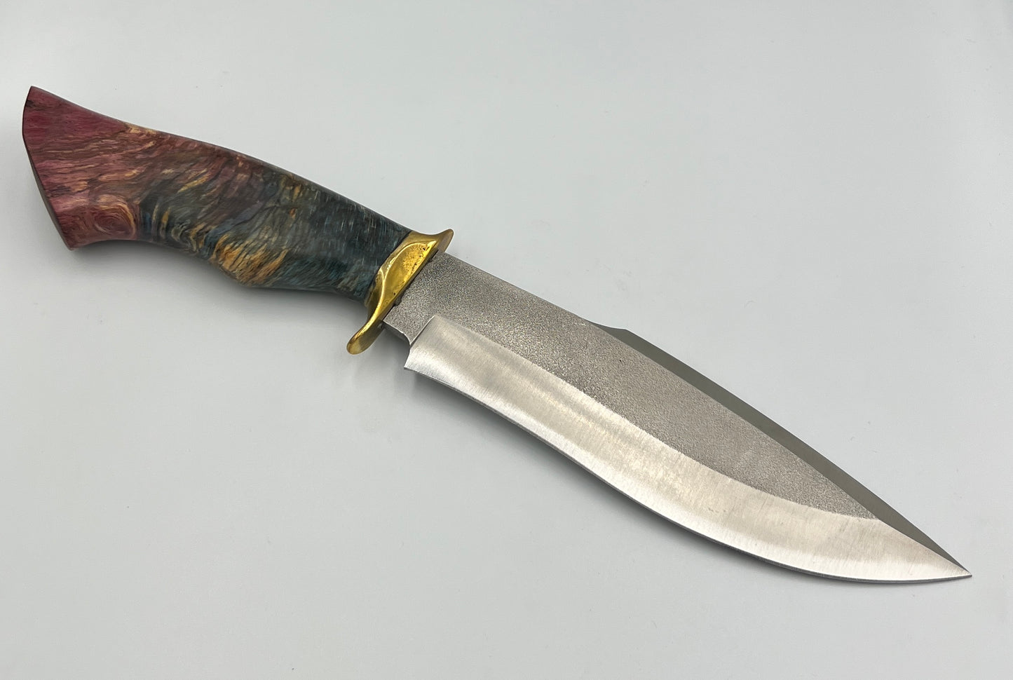 E25